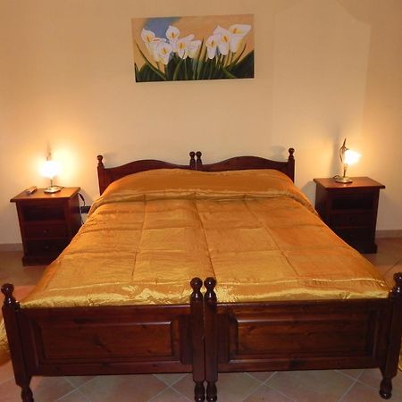 Agriturismo Tenute Pollara Roccamena Room photo