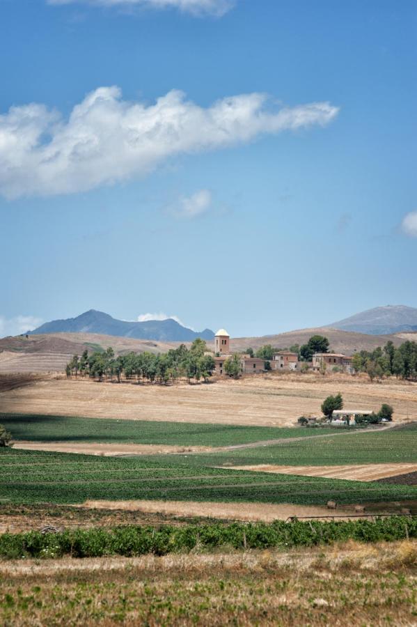 Agriturismo Tenute Pollara Roccamena Exterior photo